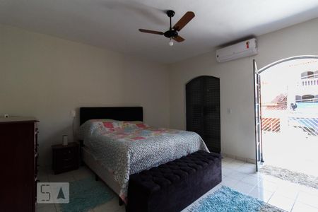 Casa para alugar com 214m², 3 quartos e 2 vagas Casa para alugar com 214m², 3 quartos e 2 vagasSuíte