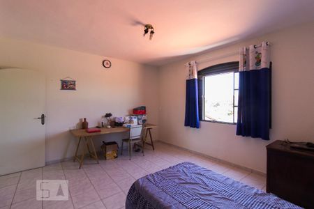 Casa para alugar com 214m², 3 quartos e 2 vagas Casa para alugar com 214m², 3 quartos e 2 vagasQuarto 1