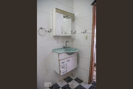 Banheiro de casa à venda com 1 quarto, 30m² em Cerâmica, São Caetano do Sul