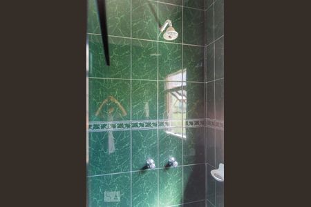 Casa à venda com 179m², 3 quartos e 2 vagasBanheiro