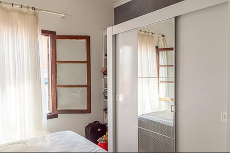 Casa à venda com 179m², 3 quartos e 2 vagasQuarto 2