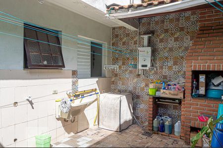 Casa à venda com 179m², 3 quartos e 2 vagasÁrea de Serviço