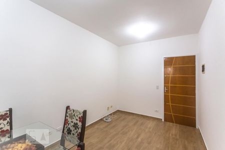 Sala de estar de apartamento para alugar com 1 quarto, 44m² em Baeta Neves, São Bernardo do Campo