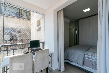 Apartamento para alugar com 85m², 3 quartos e 2 vagasSuíte - Varanda