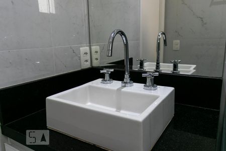 Apartamento para alugar com 85m², 3 quartos e 2 vagasBanheiro 2