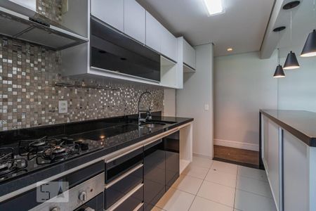 Apartamento para alugar com 96m², 2 quartos e 2 vagasCozinha