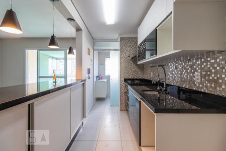 Apartamento para alugar com 96m², 2 quartos e 2 vagasCozinha