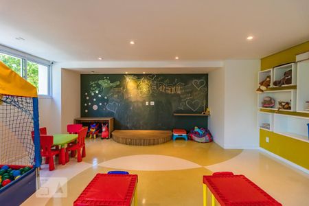 Apartamento para alugar com 96m², 2 quartos e 2 vagasÁrea Comum