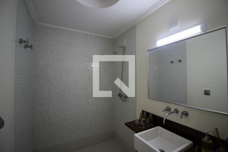 Casa à venda com 400m², 4 quartos e 5 vagasBanheiro