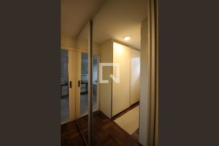 Casa à venda com 400m², 4 quartos e 5 vagasCloset do quarto 3