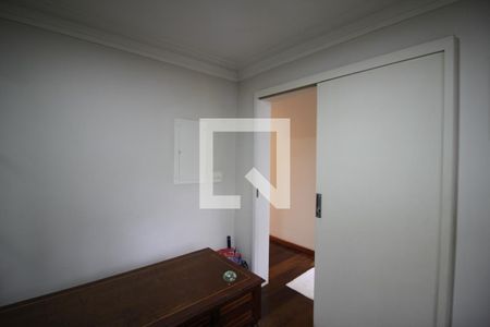 Casa à venda com 400m², 4 quartos e 5 vagasEscritório