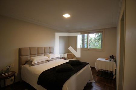 Casa à venda com 400m², 4 quartos e 5 vagasQuarto 3 - Suíte