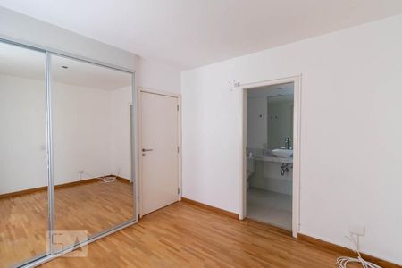 Apartamento à venda com 94m², 3 quartos e 1 vagasuíte