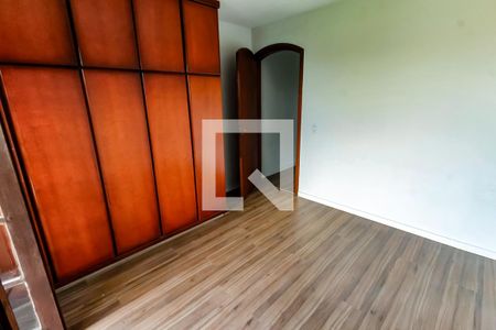 Casa à venda com 240m², 3 quartos e 2 vagasQuarto 2