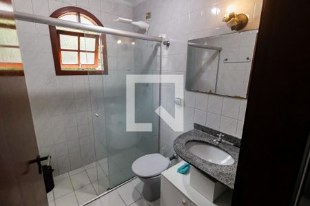 Casa à venda com 240m², 3 quartos e 2 vagasBanheiro Corredor