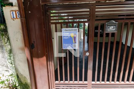 Casa à venda com 240m², 3 quartos e 2 vagasPlaquinha