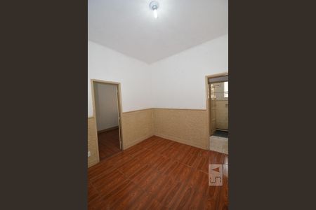 Sala de apartamento para alugar com 1 quarto, 35m² em Vila Kosmos, Rio de Janeiro