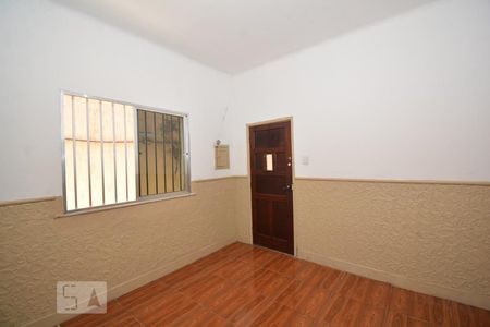 Sala de apartamento para alugar com 1 quarto, 35m² em Vila Kosmos, Rio de Janeiro
