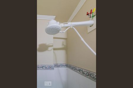 Chuveiro de apartamento para alugar com 1 quarto, 38m² em Centro Histórico, Porto Alegre