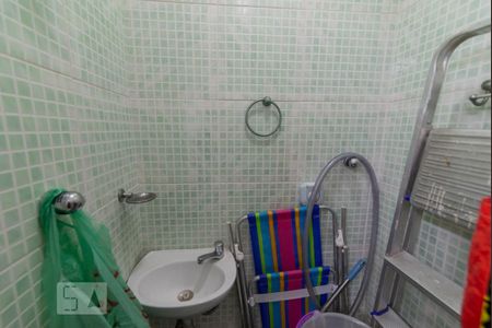 Apartamento à venda com 120m², 3 quartos e sem vagaBanheiro de Serviço