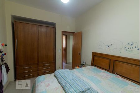 Apartamento à venda com 120m², 3 quartos e sem vagaQuarto 1