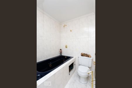 Apartamento à venda com 200m², 4 quartos e 2 vagasBanheiro da Suíte