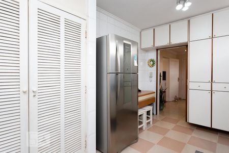 Apartamento à venda com 200m², 4 quartos e 2 vagasCozinha