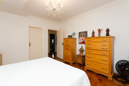 Apartamento à venda com 200m², 4 quartos e 2 vagasSuíte