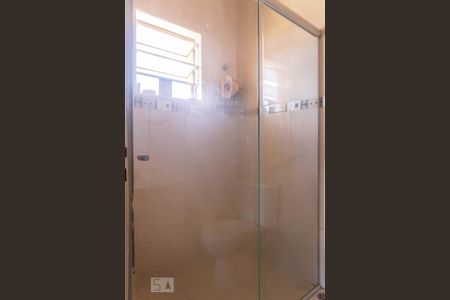 Casa à venda com 146m², 3 quartos e 2 vagasBanheiro Suíte 