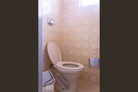 Casa à venda com 146m², 3 quartos e 2 vagasLavabo