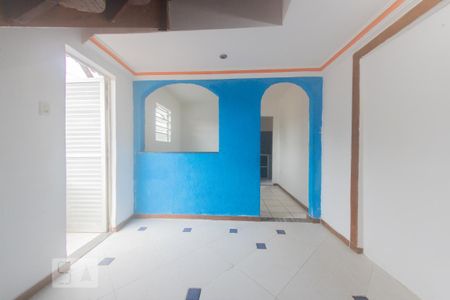 Casa para alugar com 50m², 2 quartos e sem vaga Casa para alugar com 50m², 2 quartos e sem vagaSala