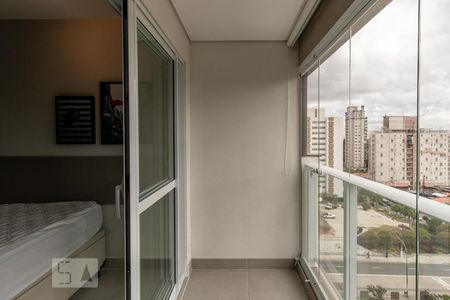 Varanda de kitnet/studio para alugar com 1 quarto, 30m² em Moema, São Paulo
