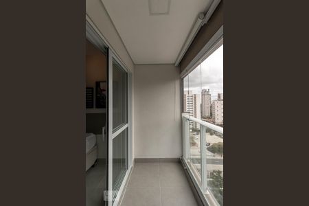 Varanda de kitnet/studio para alugar com 1 quarto, 30m² em Moema, São Paulo