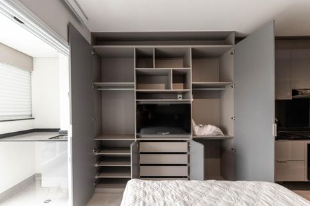 Kitnet/Studio para alugar com 1 quarto, 30m² em Moema, São Paulo