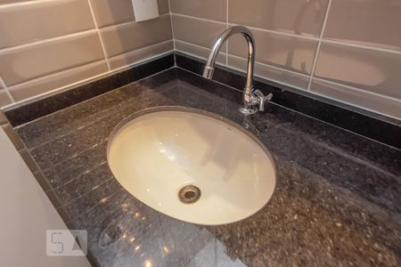 Apartamento para alugar com 30m², 1 quarto e sem vagaBanheiro