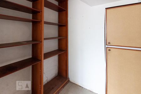 Casa à venda com 280m², 3 quartos e 2 vagasQuarto de serviço