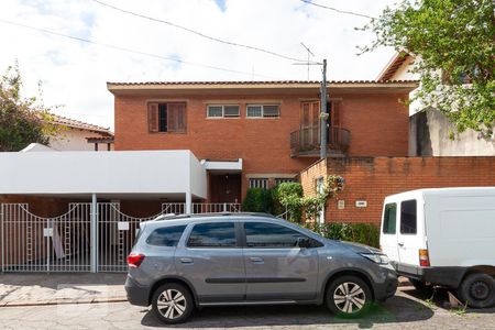 Casa à venda com 280m², 3 quartos e 2 vagasFachada