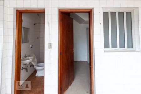 Casa à venda com 280m², 3 quartos e 2 vagasÁrea de serviço
