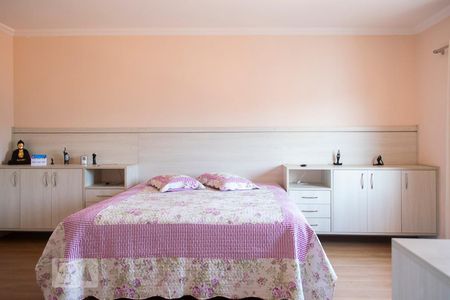 Casa à venda com 302m², 3 quartos e 6 vagasQUARTO 1