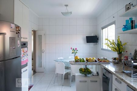 Casa à venda com 302m², 3 quartos e 6 vagasCOZINHA