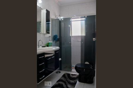 Casa à venda com 302m², 3 quartos e 6 vagasBANHEIRO