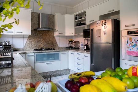 Casa à venda com 302m², 3 quartos e 6 vagasCOZINHA