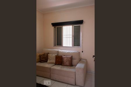 Casa à venda com 302m², 3 quartos e 6 vagasSALETA