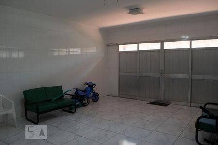 Casa à venda com 302m², 3 quartos e 6 vagasGARAGEM