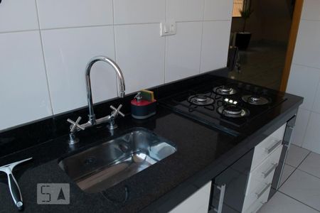 Casa à venda com 302m², 3 quartos e 6 vagasCOZINHA SALÃO