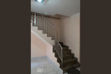 Casa à venda com 302m², 3 quartos e 6 vagasSALÃO INFERIOR