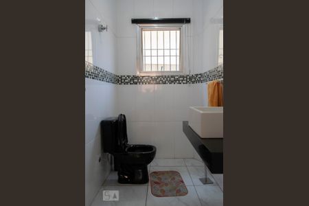 Casa à venda com 302m², 3 quartos e 6 vagasBANHEIRO