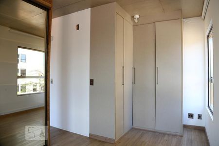 Quarto  de apartamento à venda com 1 quarto, 72m² em Jardim Fonte do Morumbi, São Paulo