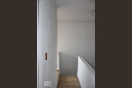 Casa à venda com 163m², 4 quartos e 2 vagasCorredor