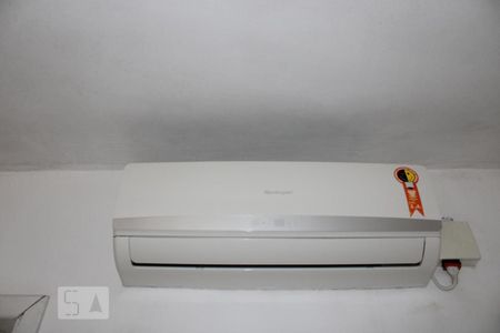 Casa à venda com 163m², 4 quartos e 2 vagasAr condicionado